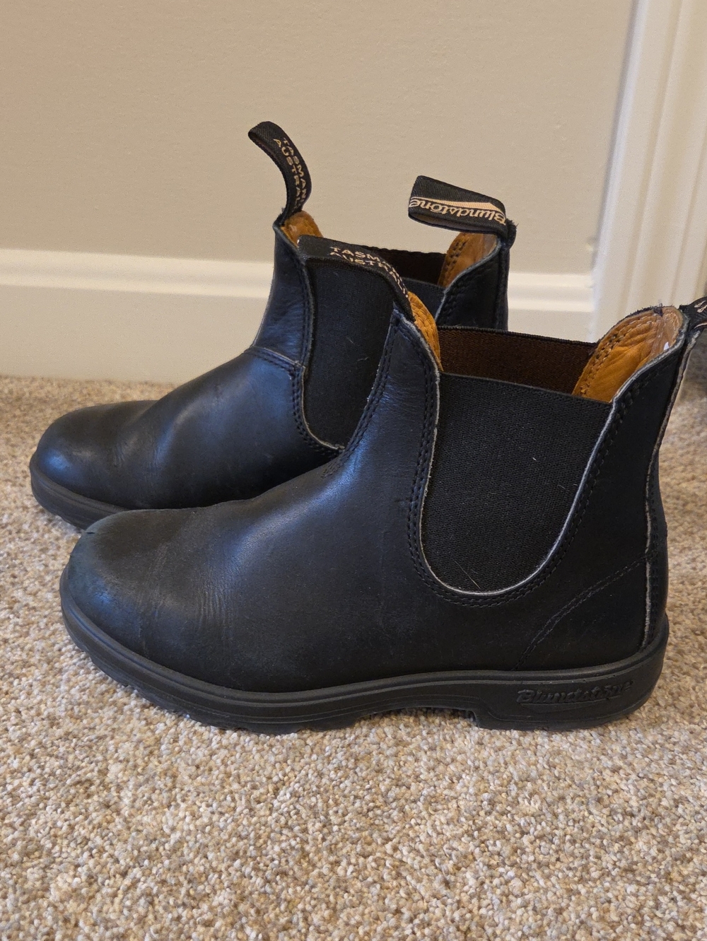 Blundstone Black Chelsea Ankle Boots